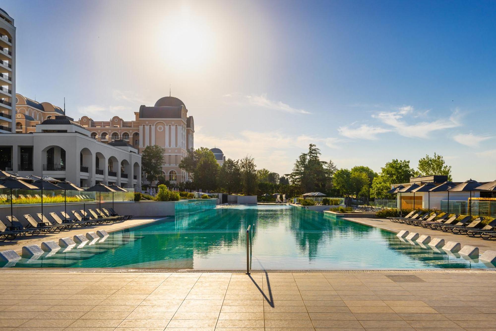 Secrets Sunny Beach Resort & Spa (Adults Only) Экстерьер фото The swimming pool at the hotel