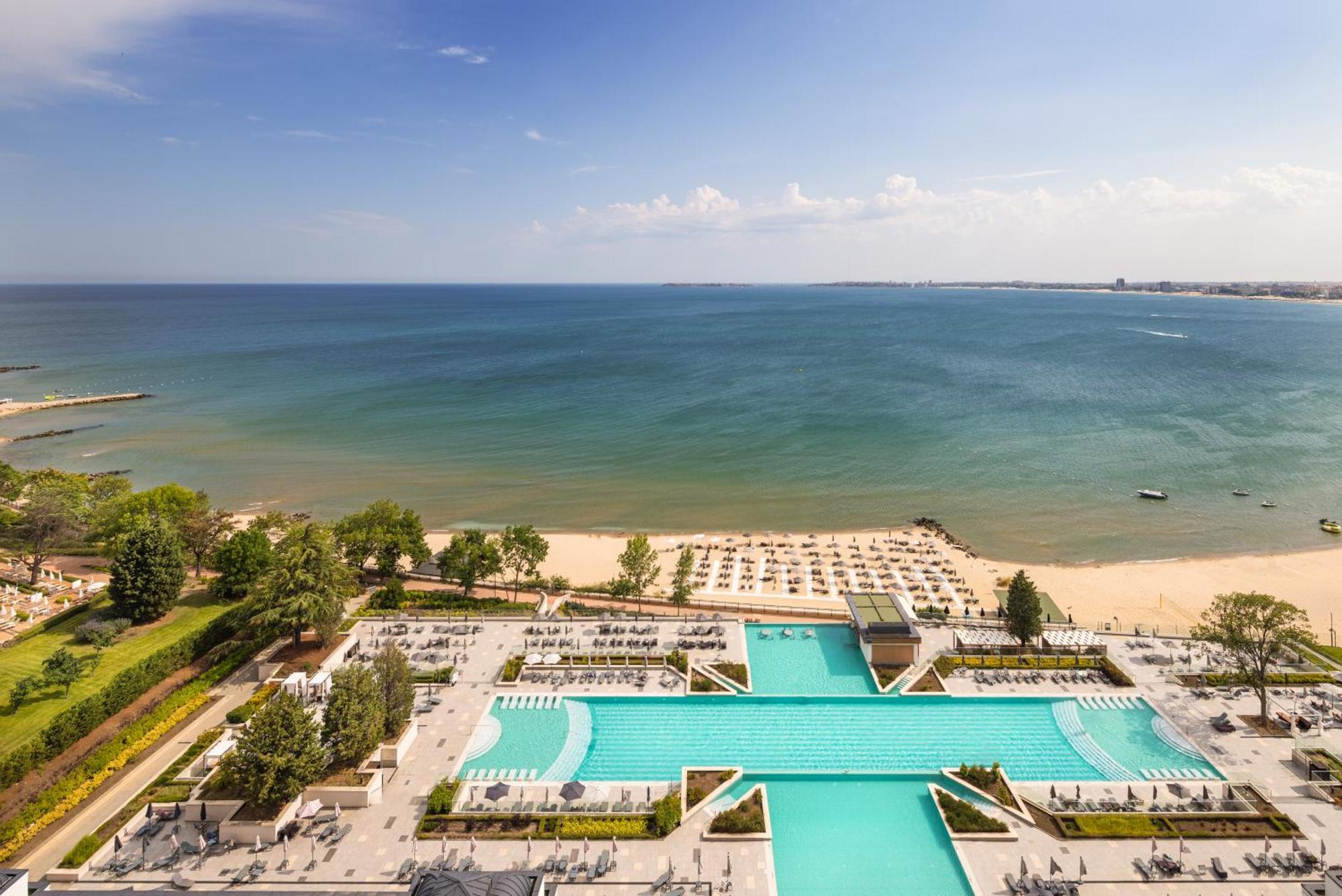 Secrets Sunny Beach Resort & Spa (Adults Only) Экстерьер фото The beach at the hotel