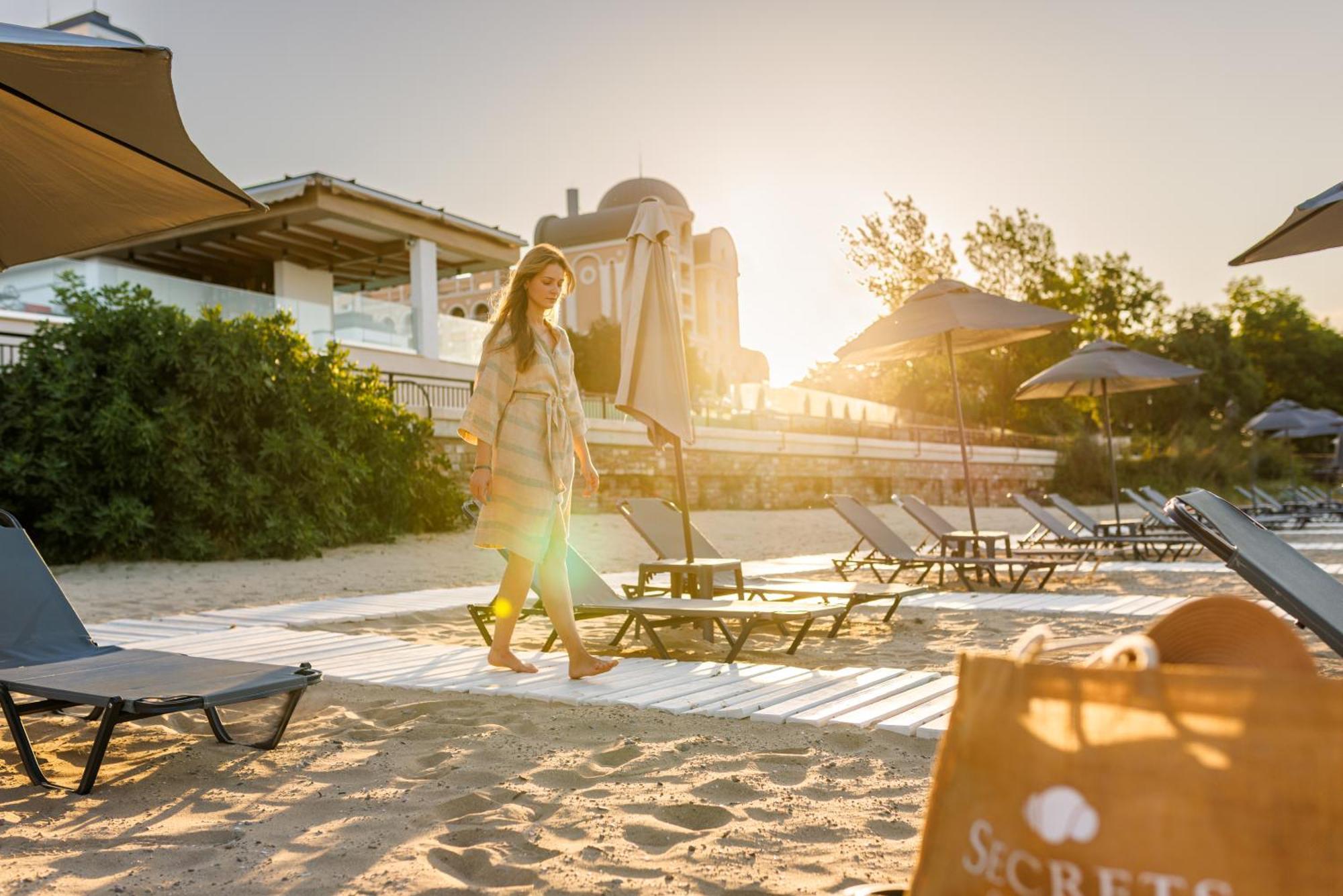 Secrets Sunny Beach Resort & Spa (Adults Only) Экстерьер фото Beach at the resort